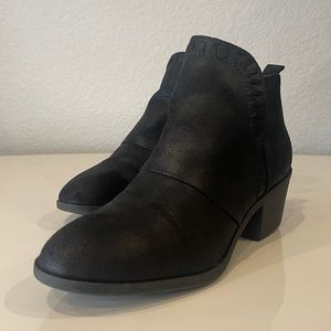 Rock & Candy by ZiGi Black Lipton Booties